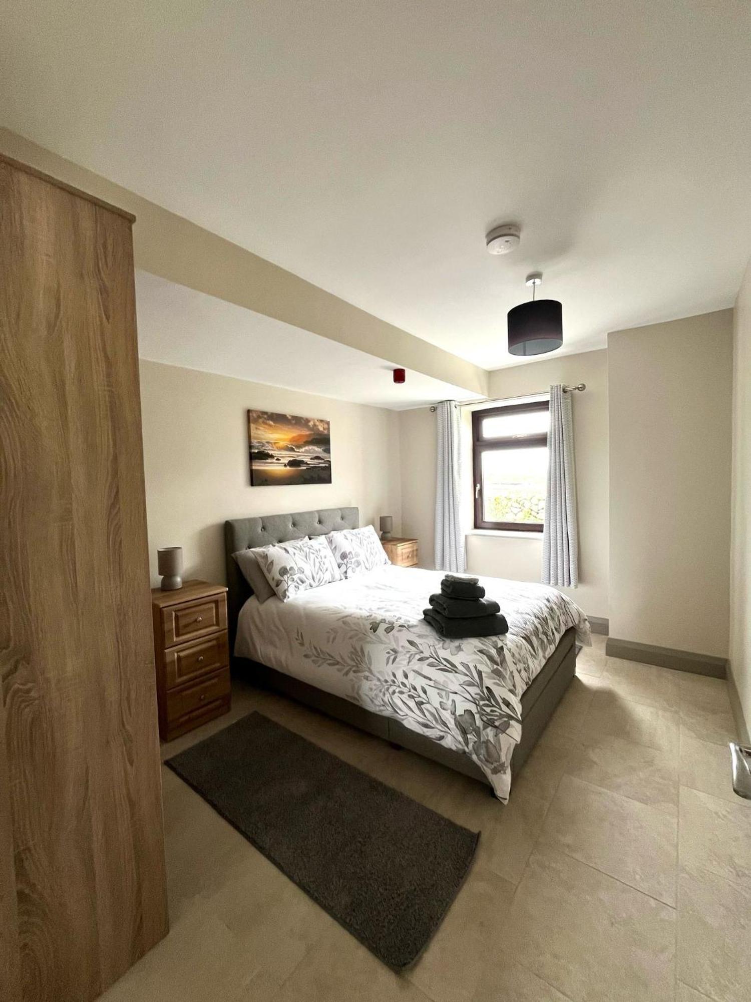 Tigh Fitz Apartments - Inis Mor, Aran Island Екстер'єр фото