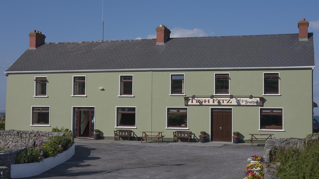 Tigh Fitz Apartments - Inis Mor, Aran Island Екстер'єр фото